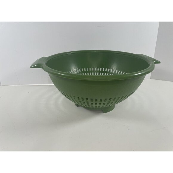 Vintage Villaware Avocado Green Colander Unbreakable Strainer Federal Housewares - Picture 3 of 11